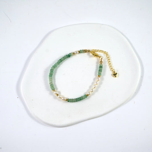 Emotional Healing - Green Strawberry Quartz & Fresh Water Pearl Crystal Bracelet